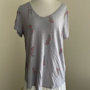 Pale purple T-shirt with flowers cap sleeves by Sonoma women’s large